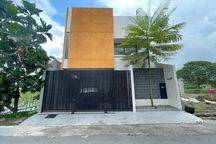 dijual rumah full furnished di jalan damai kaliurang dekat kampus UGM