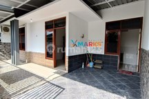 Rumah Bersih Terawat Harga Terjangkau Dekat Daerah Komersial Solo Baru