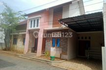 Rumah Second Bagus Cluster Full Furnish Di Sukoharjo