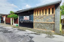Rumah Bagus Dekat Sma N 5 Banjarsari Surakarta