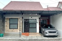 Rumah Bersih Dekat Rs Dr Oen di Sukoharjo