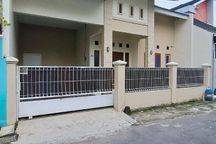 DISEWAKAN Rumah Bagus Nyaman di Perum purbayan 