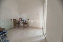 Rumah Sewa Graha Taman Pelangi Bsb Semi Furnished K4r311