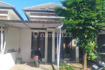 Rumah 1 Lantai 3 Kamar Tidur 2 Kamar Mandi Di Kota Mataram