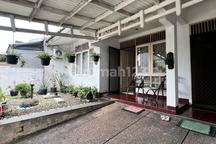 Rumah 1 Lantai Jalan Lebar Dalam Komplek Favorit di Cinere