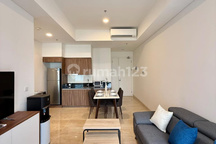 Full Furnished, Apartemen, 1 Lantai, Strata, Dekat Akses MRT, Bebas Banjir,
