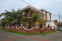 Dijual Rumah Hook Bukit Palma Citraland Utara Surabaya 