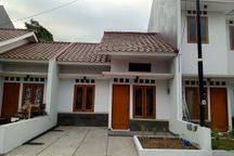 RUMAH DIJUAL MURAH LOKASI STRATEGIS PALING LARIS MANIS