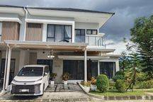 Rumah mewah 2 lantai siap huni,Full Furnish,Harga masih nego,Legalitas SHM,Lokasi OCBD bogor 
