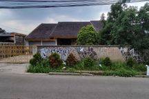 Jual Tanah 2812m² Bonus Rumah Di Pinggir Jl Soemantadiredja