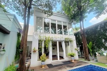 Kemang Timur, Rumah Mewah Murah Di Kemang, Jakarta Selatan, Cash Only