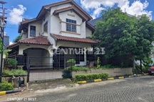 Rumah Luas Dalam Kompleks Lokasi Mewah Di Panakkukang Mas