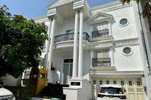 Rumah Pik Kuda Laut Mediterania Boulevard Venice 14x18 
