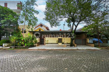 Rumah Strategis LT 295 Siap KPR 15 Mnt ke Living World Kota Wisata Cibubur J-44505