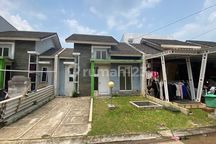 Rumah SHM 10 menit ke Gerbang Tol BSD Barat 1 Siap Huni Dibantu KPR J-37982