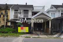 Disewakan Rumah Siap Huni Tengah Kota Lokasi Dalam Perumahan Wika Aman Nyaman Harga Nego