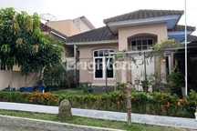 Disewakan Rumah Fullfurnish Tengah Kota Bernuansa Minimalis Lokasi Dalam Perumahan Bdi Aman Nyaman Harga Nego