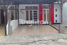 Disewakan Rumah Tengah Kota Bernuansa Minimalis Lokasi Dalam Perumahan Wika Aman Nyaman Harga Nego