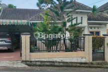 DIJUAL RUMAH CANTIK TENGAH KOTA LOKASI DALAM PERUMAHAN SEPINGGAN PRATAMA  AMAN NYAMAN HARGA NEGO