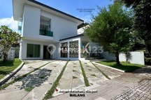 Rumah Mewah Siap Huni Di Jalan Veteran Klojen Kota Malang