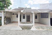 Rumah SHM Semi Furnished 13 Mnt Ke Eka Hospital Cibubur Harga Nego J19793