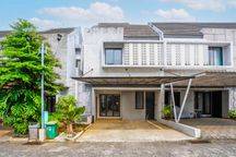 Rumah Strategis 15 Menit ke Cinere Bellevue Mall 3 KT Sudah Renov J-30300