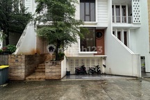 Rumah Cantik Murah Townhouse Lebak Bulus Jakarta Selatan