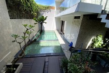 Disewakan Villa Cantik View Sungai dekat Luna Beach Club,  Pantai Nyanyi.