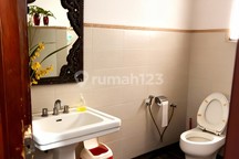 Rumah Menteng Elit Best Price Jarang Ada