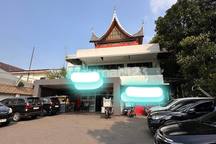 Rumah Komersil Ex Resto bisa Cafe Resto Bank Klinik Dekat NJOP