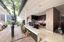 Rumah Asri Menteng Jual Cepat Tanah Kotak