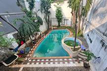 SEWA Rumah MEWAH MENTENG DEKAT KEDUTAAN & AREA ELIT, TENANG