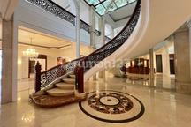 Sewa Rumah Menteng Area Tenang Cocok Embassy Bisa Hunian