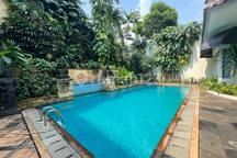 Sewa Rumah Menteng Mewah Siap Huni Area Tenang 