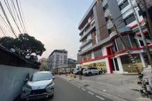 Rmh Kebon Kacang 1 Dekat Metro Tanah Abang Dan M H Thamrin. Eks Kos. Dapat Dibangun Penginapan Atau Kos Eksklusif