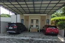 Rumah 2 Lantai Full Furnished di New Villa Ezperanza, Ngaliyan