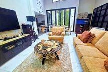 Rumah Minimalis Dengan Rooftop Turun Harga Di Menteng Bintaro