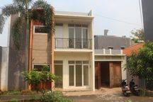 DISEWAKAN RUMAH CLUSTER 2 LANTAI DI PUSAT KOTA BEKASI