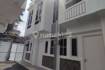 Memang Boleh Punya Rumah Keren Murahminimalis di Utankayu Jaktim