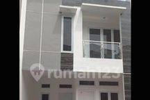 Rumah keren,modern,minimalis di lokasi strategis,harga terjangkau