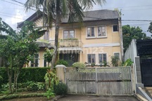 Good Deal! Tanah Bonus Rumah Komplek Eksklusif 3 Menit ke Lebak Bulus