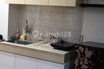Apartemen Dekat Akses Univertas Indonesia, Krl Dan Tol Apartemen 1 Kamar Tidur Furnished