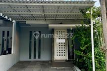 Rumah 2 Lantai di CitraLand The GreenLake Semi Furnish