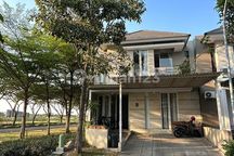 Rumah Citraland The Greenlake Minimalis 2 Lantai