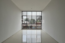 Ruko Pinggir Jalan 2 Lantai