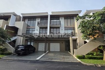 Dijual Morizen Summarecon Bekasi. Rumah 3 Lt,Brand New, Siap Huni