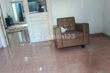 Sewa Rumah Siap Huni Jl.anggrek Sumedang