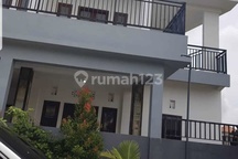 Dikontrakkan Rumah 2 Lantai Jalan Nyitdah Kediri Tabana Area