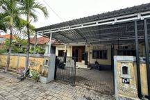 House For Rent In Tukad Badung Denpasar And One Gate