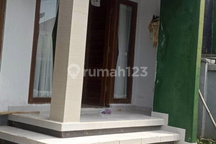 Dikontrakan Rumah 2 Kamar Tidur Semi Furnished Tabanan Area